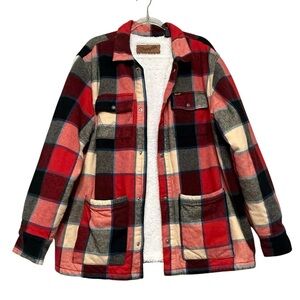 Men's Wrangler Flannel Shirt Jacket - Sherpa Lining - Racing Red Size XL.